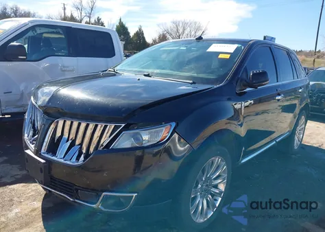 2014 Lincoln Mkx z USA, uszkodzony, nr VIN 2LMDJ6JK3EBL14362